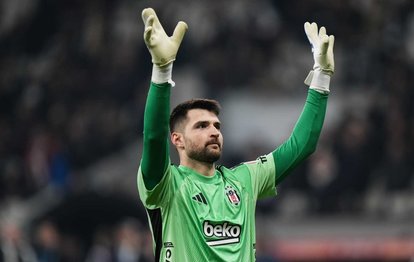 Beşiktaş'tan kaleye yabancı çözüm: Listede 4 isim var!